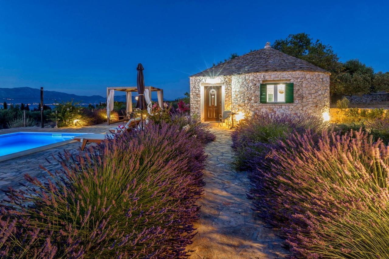 Magical Island Home スペタル エクステリア 写真